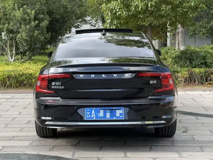 Volvo S90 2025 Model B5 Smart Elegance Deluxe Edition – фото 5