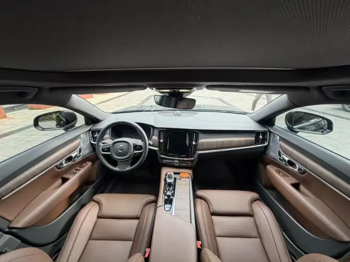 Volvo S90 2025 Model B5 Smart Elegance Deluxe Edition – фото 9