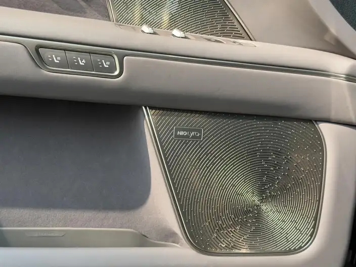 NIO ES8 2026 Model VI seat Executive Deluxe Edition – фото 8
