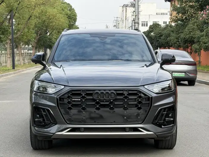 Audi Q5L 2022 Model Facelift 40T Luxury Dynamic Model – фото 2