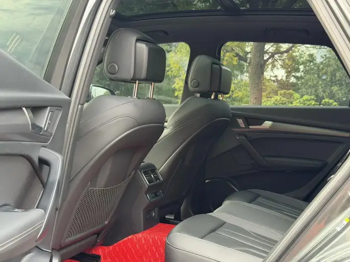 Audi Q5L 2022 Model Facelift 40T Luxury Dynamic Model – фото 9