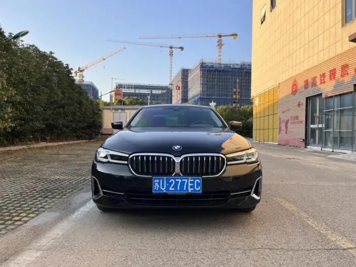 BMW 5 Series 2023 Model 530Li Leading Model Luxury Set – фото 2