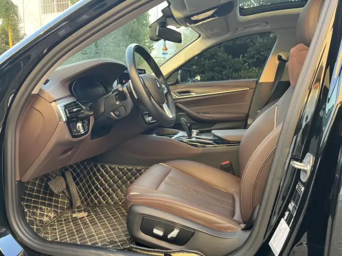 BMW 5 Series 2023 Model 530Li Leading Model Luxury Set – фото 10
