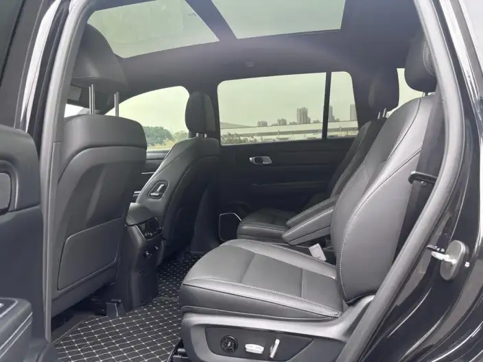 Li Auto ONE 2021 Model Extended Range 6 seat Edition – фото 9