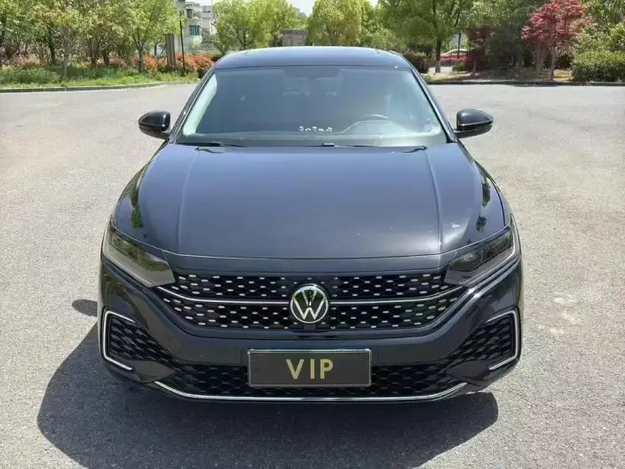 Volkswagen Passat 2023 Model Facelift 330TSI Starry sky Elite Edition – фото 2