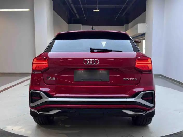 AUDI Q2L 2022 Model 35 TFSI Luxury Dynamic Model – фото 6