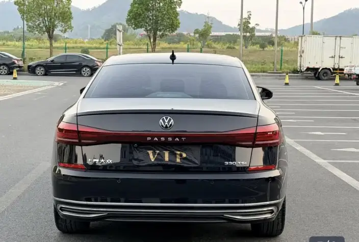 Volkswagen Passat 2023 Model Facelift 330TSI Starry sky Elite Edition – фото 5