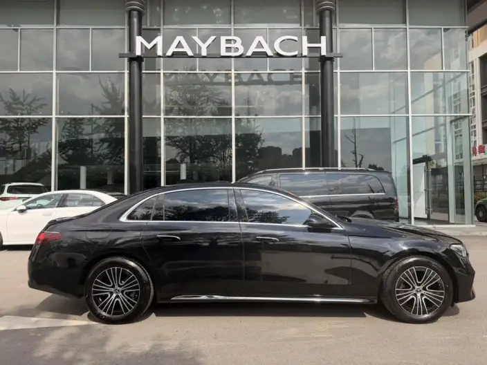 Mercedes-Benz E-Class 2026 Model E 260 L sedan – фото 7