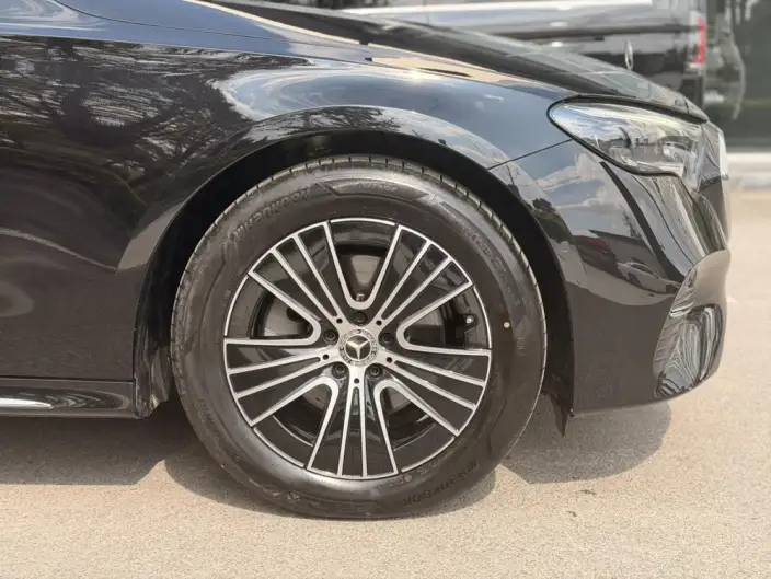 Mercedes-Benz E-Class 2026 Model E 260 L sedan – фото 10
