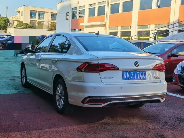 Volkswagen Bora 2024 Model 200TSI DSG Smooth Ride Edition – фото 4