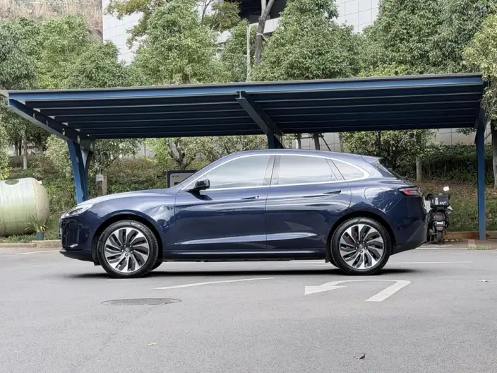 Aito M5 2022 Model Extended Range 4WD Flagship Edition