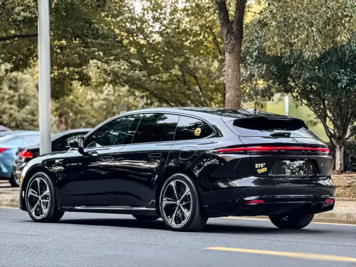 NIO ET5T 2025 Model 100kWh – фото 10