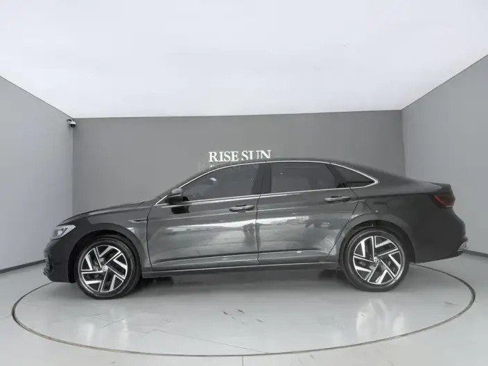 Volkswagen Sagitar 2023 Model 300TSI DSG Beyond Edition