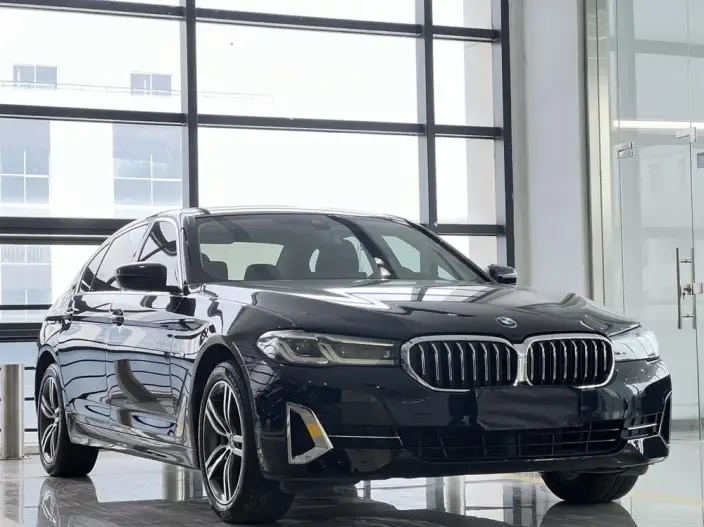 BMW 5 Series 2022 Model Facelift II 530Li Leading Model Luxury Set – фото 3