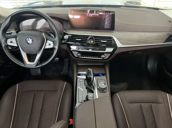 BMW 5 Series 2022 Model Facelift II 530Li Leading Model Luxury Set – фото 9