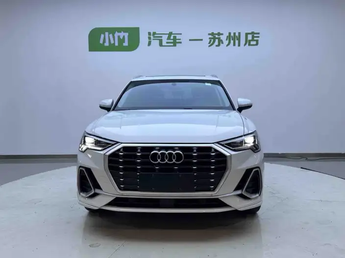 AUDI Q3 2022 Model 35 TFSI Fashion Dynamic Model