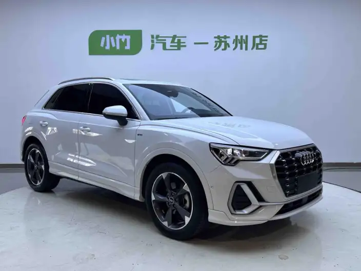 AUDI Q3 2022 Model 35 TFSI Fashion Dynamic Model