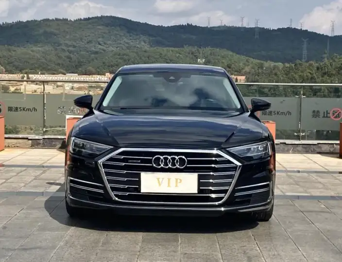 Audi A8 2022 Model A8L 50 TFSI quattro Comfort Model Collector Edition Edition
