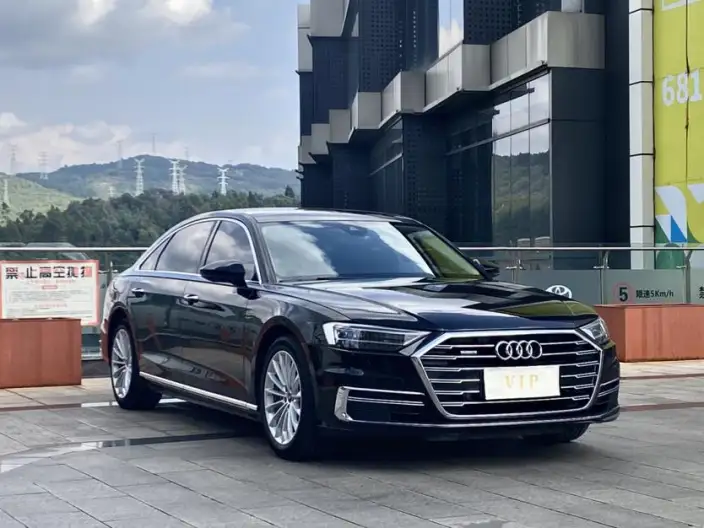 Audi A8 2022 Model A8L 50 TFSI quattro Comfort Model Collector Edition Edition