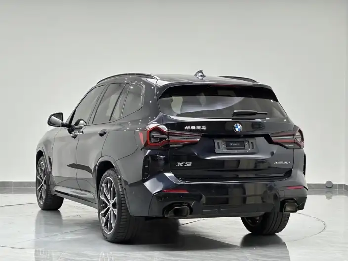 BMW X3 2023 Model xDrive30i Leading Model M Night Set – фото 5
