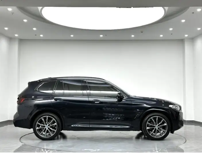 BMW X3 2023 Model xDrive30i Leading Model M Night Set – фото 8