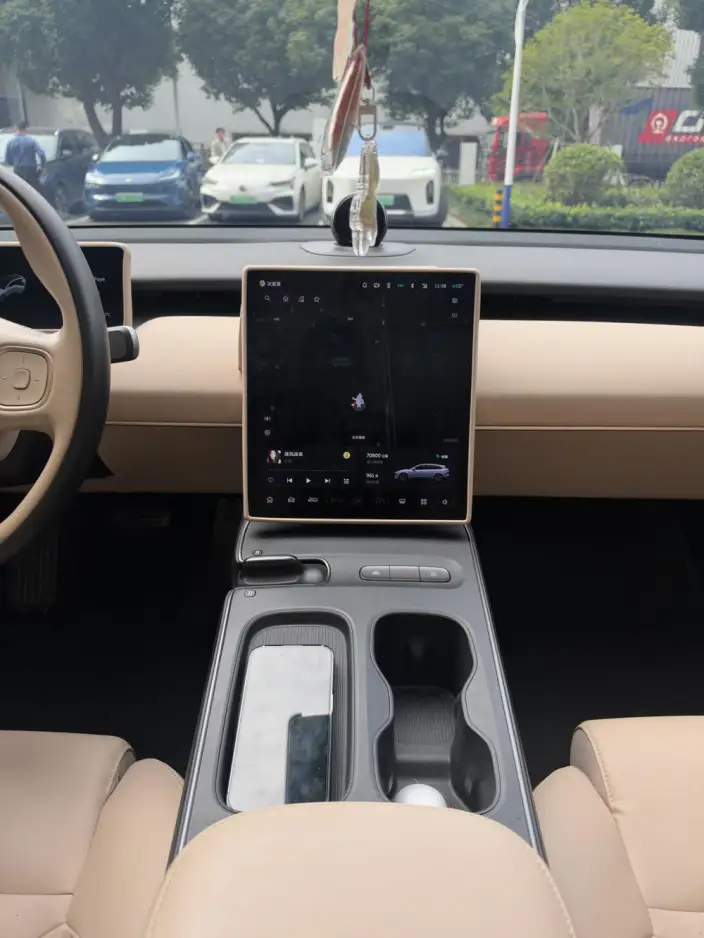 NIO ET5T 2025 Model 75kWh – фото 9