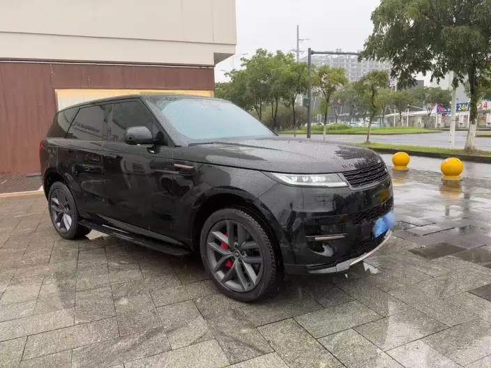 Range Rover Sport 2025 Model 400PS DYNAMIC SE