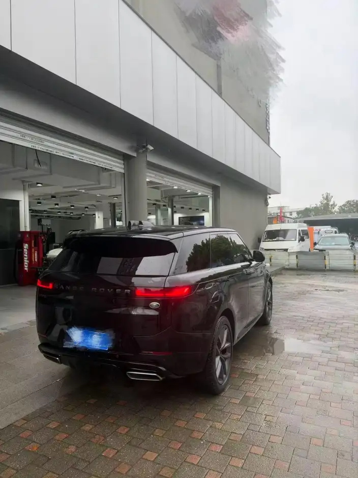Range Rover Sport 2025 Model 400PS DYNAMIC SE