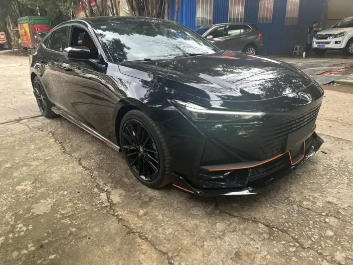 Changan UNI-V 2023 Model 1.5T Sports Edition