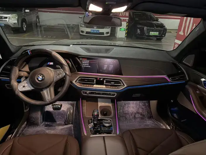 BMW X5 2022 Model xDrive 40Li M Sports Set – фото 9