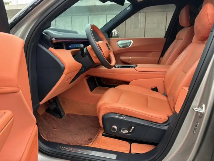 Lynk & Co 900 2025 Model 2.0T Ultra VI seat – фото 9