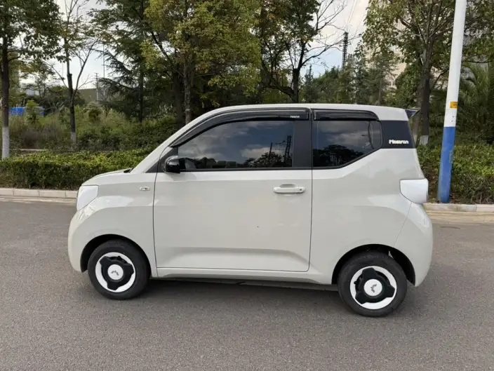 Wuling Hongguang MINIEV 2024 Model 215km Youth Edition Lithium Iron Phosphate – фото 4