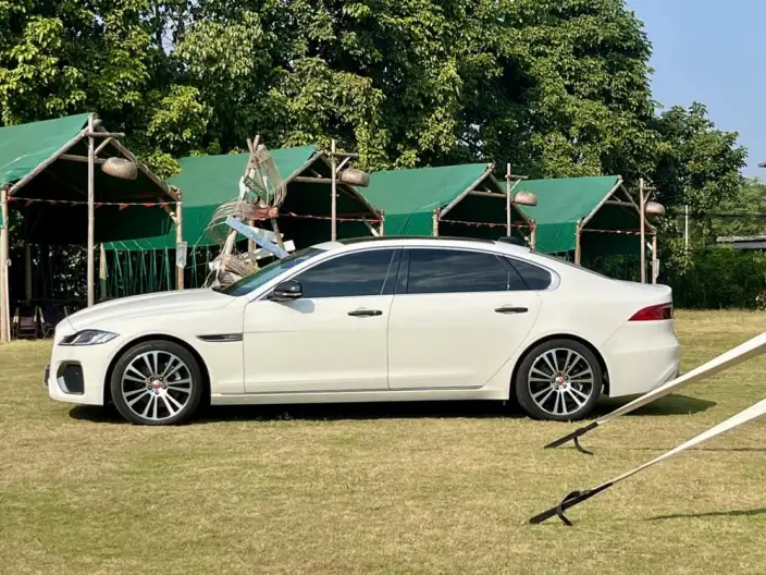 Jaguar XFL 2024 Model 2.0T P250 2WD Exclusive Deluxe Edition – фото 3
