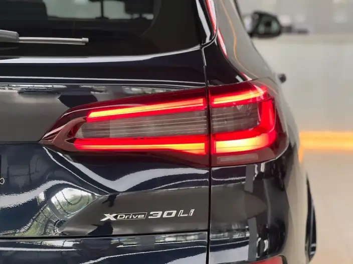 BMW X5 2022 Model Facelift xDrive 30Li Exclusive Model M Sports Set – фото 7