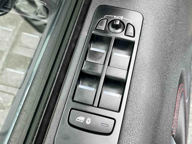 Land Rover Discovery Sport 2020 249PS R-Dynamic S Performance 5-Seat – фото 20