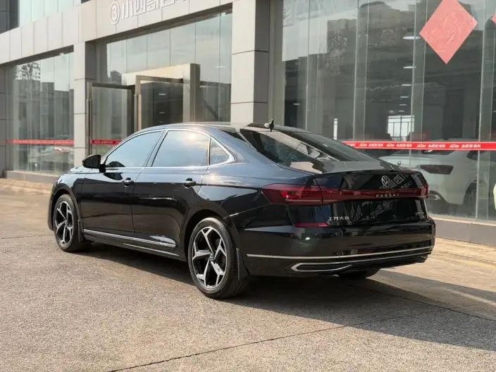 Volkswagen Passat 2023 Model 330TSI Elite Edition