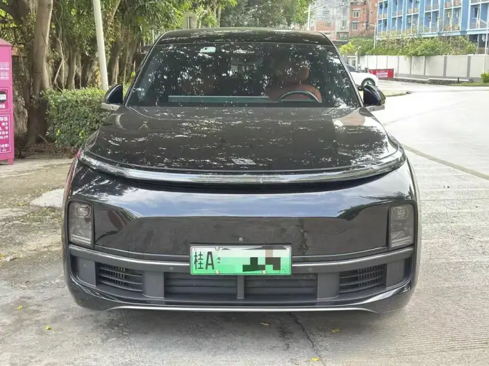 Li Auto L8 2023 Model Pro Edition