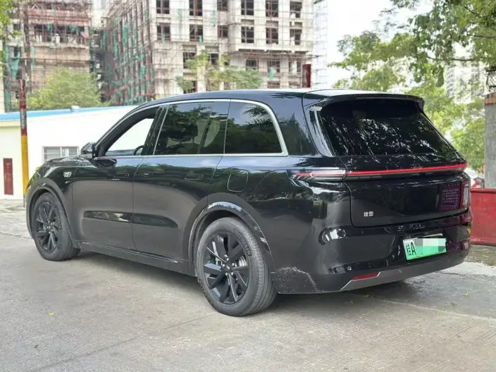 Li Auto L8 2023 Model Pro Edition