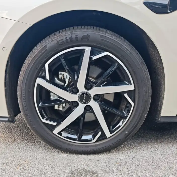 BYD Seal 07DM 2026 Model DM-i 230KM Flagship Model – фото 7