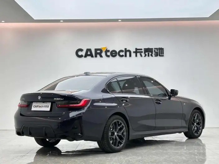 BMW 3 Series 2026 Model 330Li M Sports Night Set – фото 7