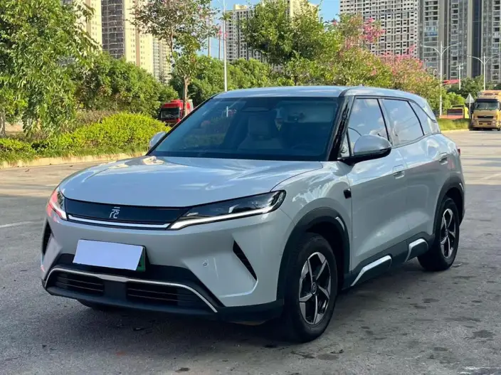 Yuan UP 2025 Model Smart Driving Edition 401KM Leading Model – фото 1