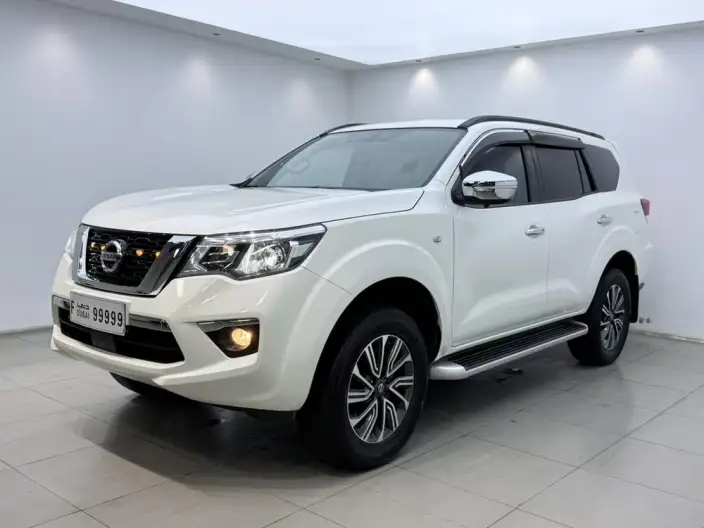 Nissan Terra 2020 Model 2.5L Automatic 4WD Deluxe Edition
