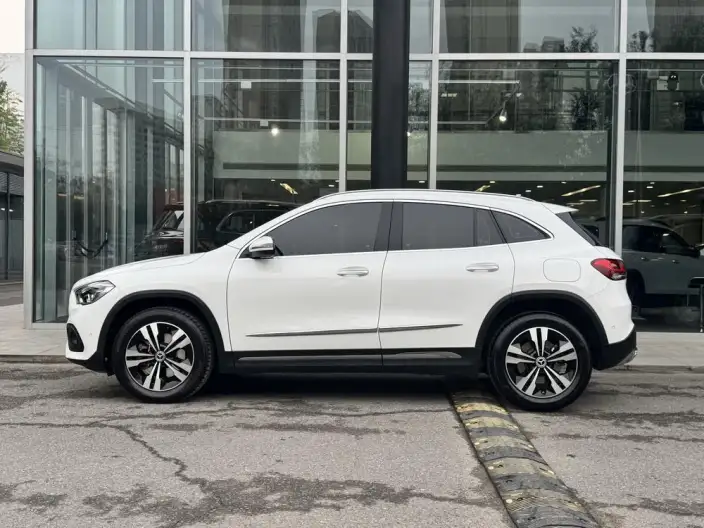 Mercedes-Benz GLA 2023 Model GLA 220
