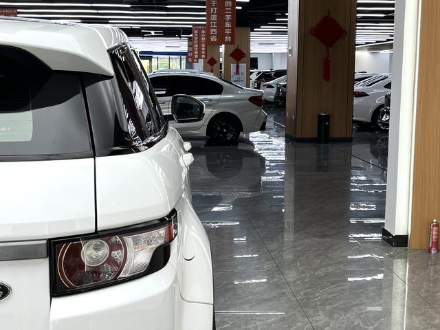 Range Rover Evoque 2015 2.0T 5-door Smart Shine – фото 12