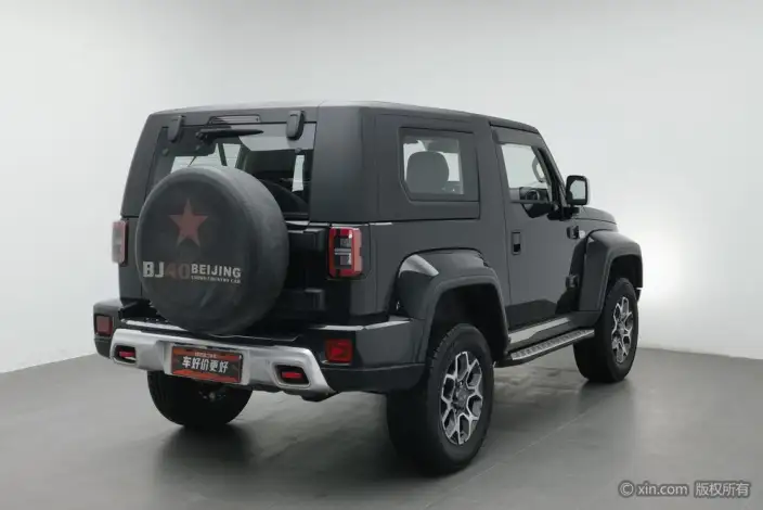 BAIC BJ40 2020 Model 2.0T Automatic 4WD Tribute to the 2020 Edition Warrior Model