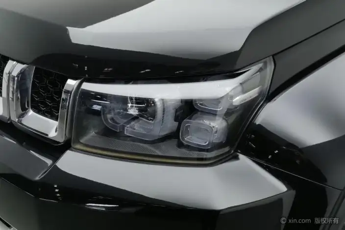 BAIC BJ40 2020 Model 2.0T Automatic 4WD Tribute to the 2020 Edition Warrior Model – фото 7