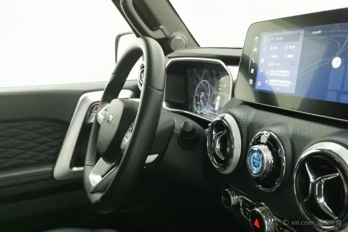 BAIC BJ40 2020 Model 2.0T Automatic 4WD Tribute to the 2020 Edition Warrior Model – фото 10