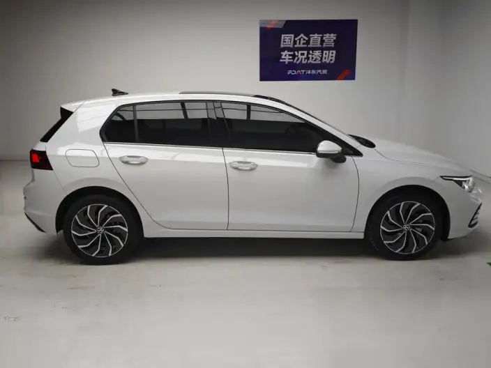 Volkswagen Golf 2024 Model 280TSI DSG Pro 50 Legend Edition – фото 8