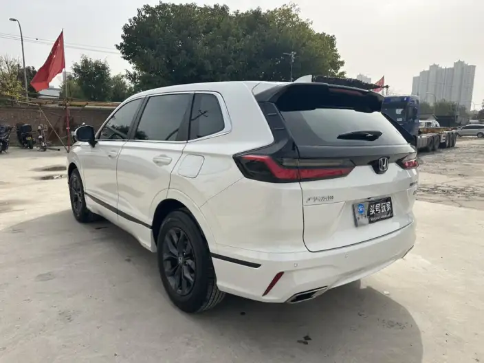 Honda BREEZE 2025 Model 240TURBO CVT 2WD Deluxe Edition