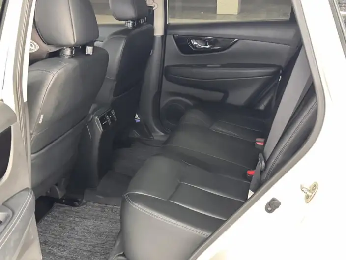 Nissan X-Trail 2022 Model 2.0L 2WD Smart Connect Comfort Edition – фото 10